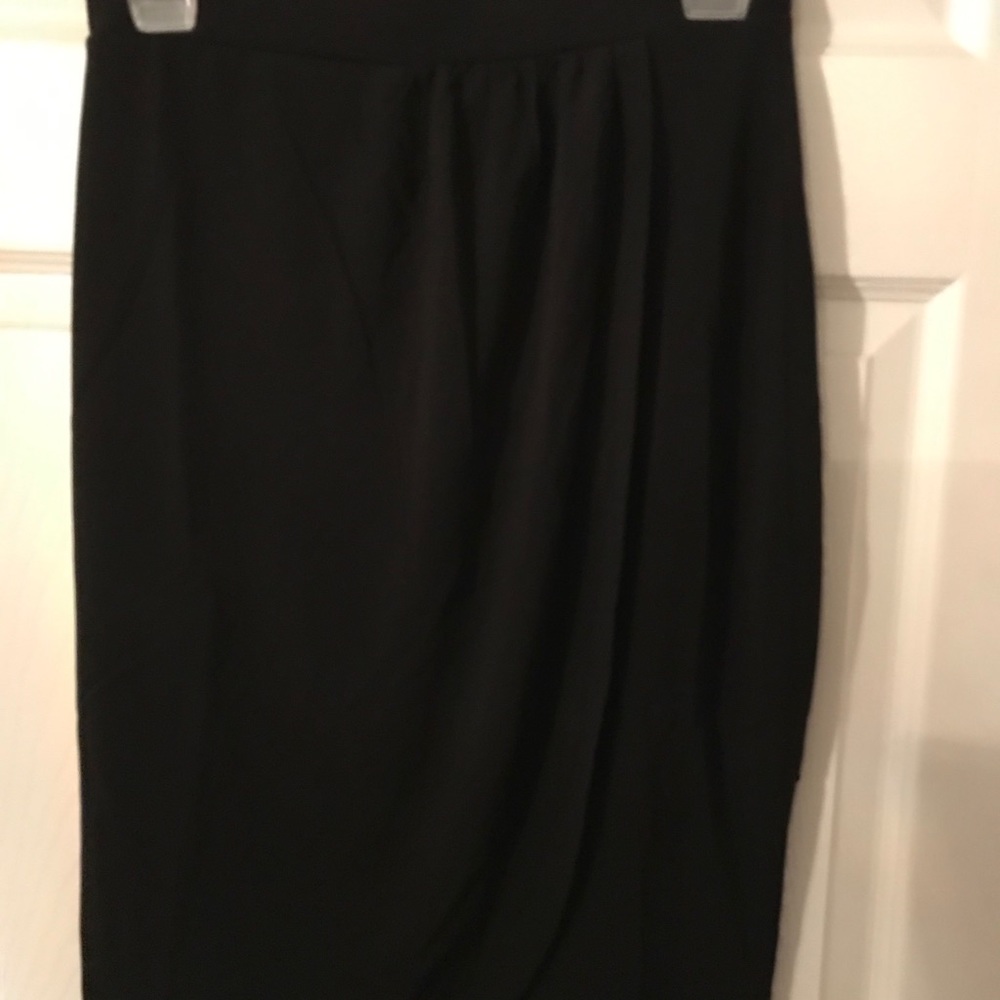 H&M Skirt-Black-Size S